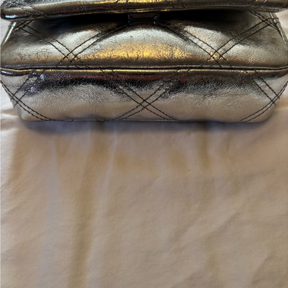 Silver Tory Burch- Kira Diamond Quilt Flap Bag - Picture 6 of 15